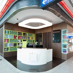  Hotel kapsułowy Sleep 'n Fly Sleep Lounge, A-gates Terminal 3 - Transit Only