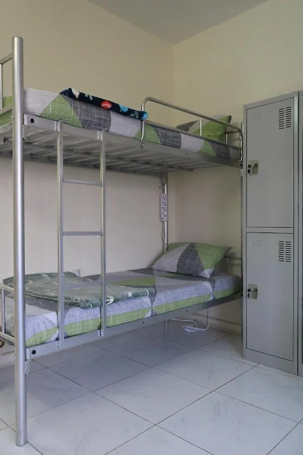 Sakhra Hostel  Dubai