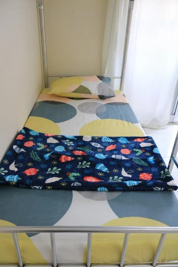 Sakhra Hostel 0*, Dubai